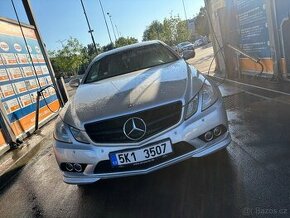 Mercedes benz c207 (w212) každý den 1000Kč dolu - 1