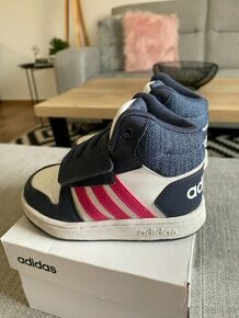 Dívčí botasky Adidas - vel. 22, TOP STAV