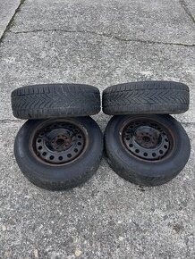 Zimní kola 5x114,3 pneu. 215/65 R16 Lassa