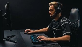 Herní klávesnice  G PRO X TKL Lightspeed