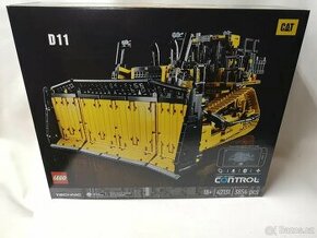 Lego  technic řízený buldozer - 1