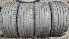 Letní pneu 255/45/19 Pirelli