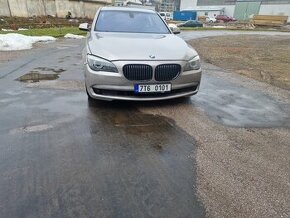 BMW 740d f01 rok 2010 velká výbava najeto 420tkm - 1