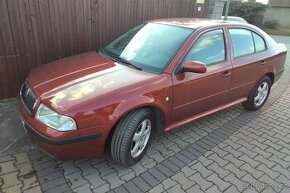 Motor/výfuk kouří, BEZ KOROZE, 1,9TDi 66kw Skoda Octavia