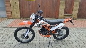 Pitbike Mikilon Defender 250RR kola 21/18 Zelená