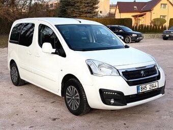 PEUGEOT PARTNER TEPEE 1.6i 72kw 62tis.km. 2017 PRVNÍ MAJITEL