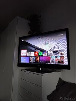 Televize LG 42PJ550