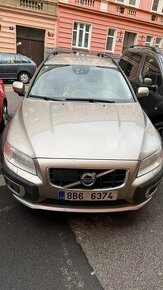 Volvo XC70 D5 AWD 158kw r.v2012 550000 km man.