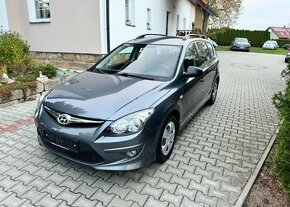 Hyundai i30 CW 1,4i CVVT , Klima benzín