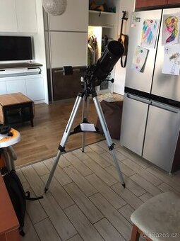 Hvězdářský dalekohled SKY-WATCHER 150/750