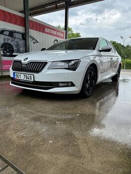 Škoda Superb III Laurin&Klement 2.0TDI 140kw