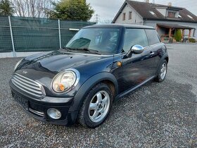 Mini Cooper One 1.4i 70kw r.v.2008 6rychlosti