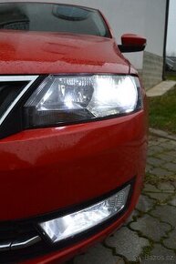 Sada LED přední světlomety Škoda Rapid (halogen)