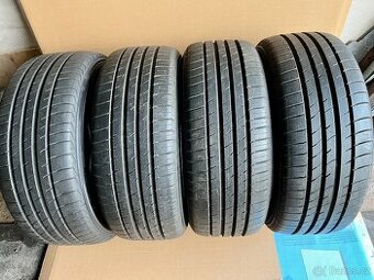 4ks letni pneu 235/55/18 Kumho Crugen NOVÉ