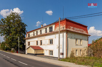 Prodej rodinný dům, 631 m², Podlažice