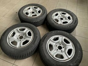 Zimní kompletní kola Dacia Duster 215/65 R16 102H