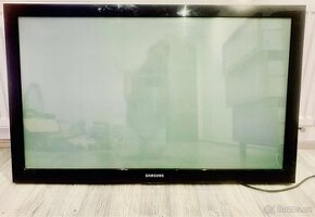 TV Samsung s úhlopříčkou 106cm