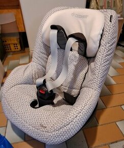 Autosedačka MaxiCosi 9-18Kg IsoFix se základnou