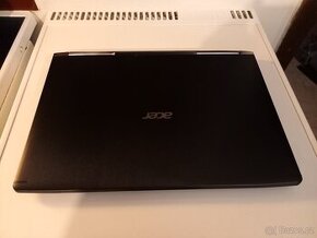 acer Aspire V nitro VN7-793:Model N16W4