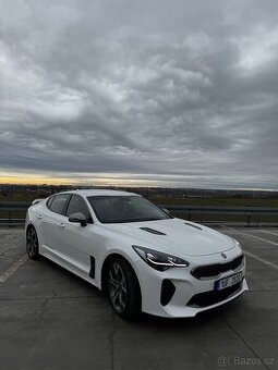 Kia Stinger GT 3.3L V6 T-GDI AWD Záruka