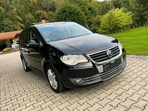 VW Touran 2.0tdi united