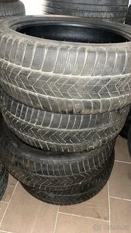 245/45r19