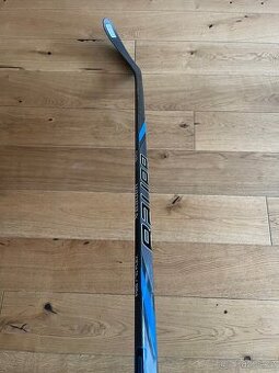 Hokejka BAUER NEXUS E50 pro NOVÁ, 87 flex P28