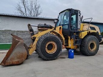 New Holland w270b