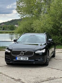 Volvo V90 B4 2022