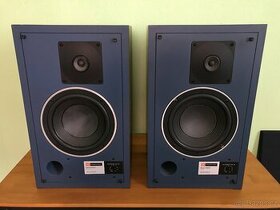 JBL 4301B