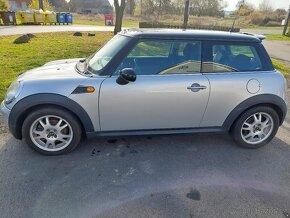 Mini cooper r56 1.6 88kw