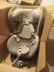 Vajíčko, sedačka a Isofix CYBEX