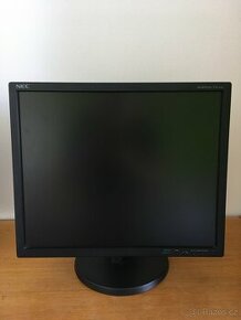 PC monitor - obrazovka 19” - 1