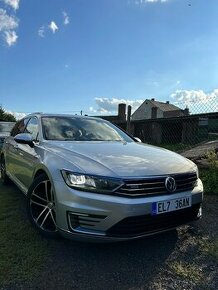 Prodám Volkswagen Passat B8, GTE, R-line PLUG IN HYBRID - 1