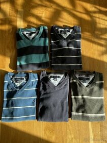 svetry (cena za ks) Tommy Hilfiger sweaters v-neck size S - 1