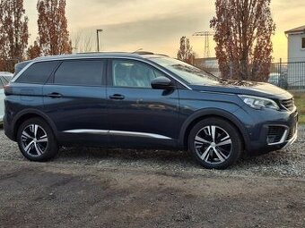 Peugeot 5008 BlueHDi 130 EAT8 Allure 7 míst 04/2018 - 1