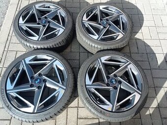 Nová letní al kola 18" ORIGINAL HYUNDAI i30 Nline