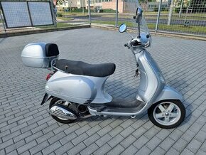 Piaggio Vespa 150 - 1