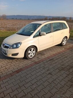 Prodám Opel Zafira B facelift2012 1.7cdti 81kw - 1