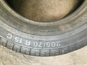 Nové 205/70 r15 Barum