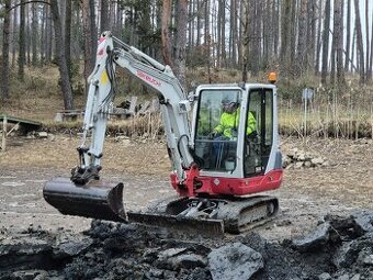 minibagr Takeuchi TB235 
