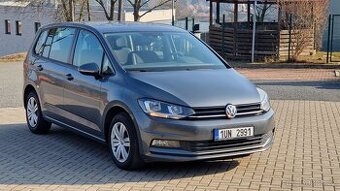 VW TOURAN-2019-1,6TDI-DSG-KRÁSNÝ STAV-PRAV.SERVIS