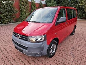 VW T5 Caravelle 2.0TDI 103kW tažné,klima,serviska.