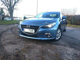 Mazda 3 2.0i 88 kW Bi-XENON RVM PLNÝ SERVIS VYHŘ.SED. PDC