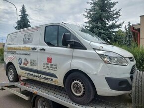 Ford Transit Custom rok 2015 Pouze karoserie