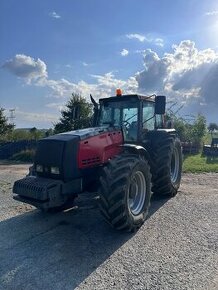 Valtra Valmet 8750