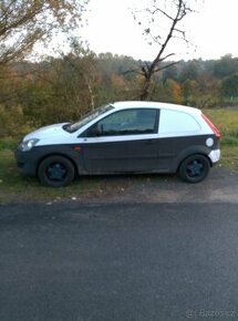 Ford fiesta van