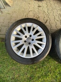 Audi Alu kola R17, 225/50 R17