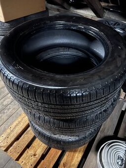 Pneumatiky Pirelli SZ 255/60 R20 113V M+S