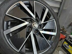 Letni Alu kola Škoda Octavia 4 Vega Aero 18 5x112